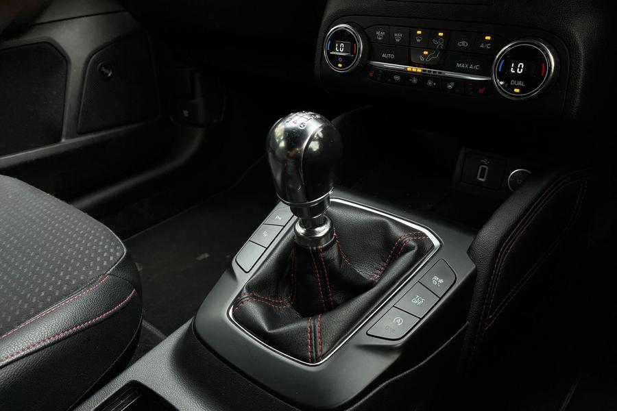 Ford Focus Photo autoimg-15af58776eb9399165120171aeef255eddf5a426.jpg