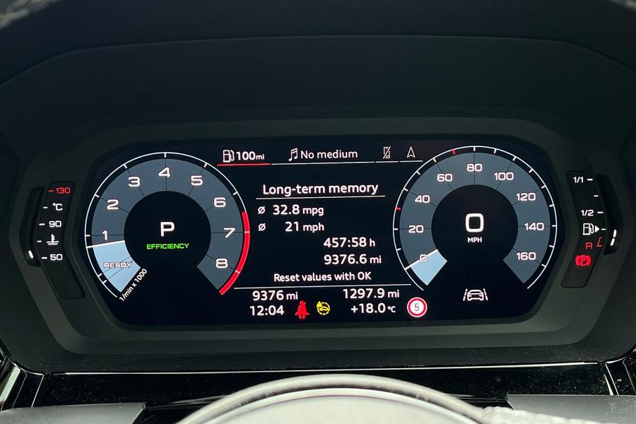 Audi A3 Photo autoimg-15b49794bd704bd5328987e0a1d543d3cf64b70f.jpg