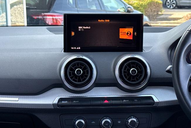 AUDI Q2 Photo 37