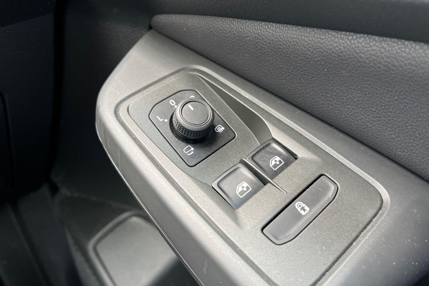 Ford TOURNEO CONNECT Photo 15