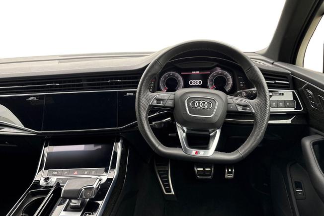 Audi Q7 Photo 11
