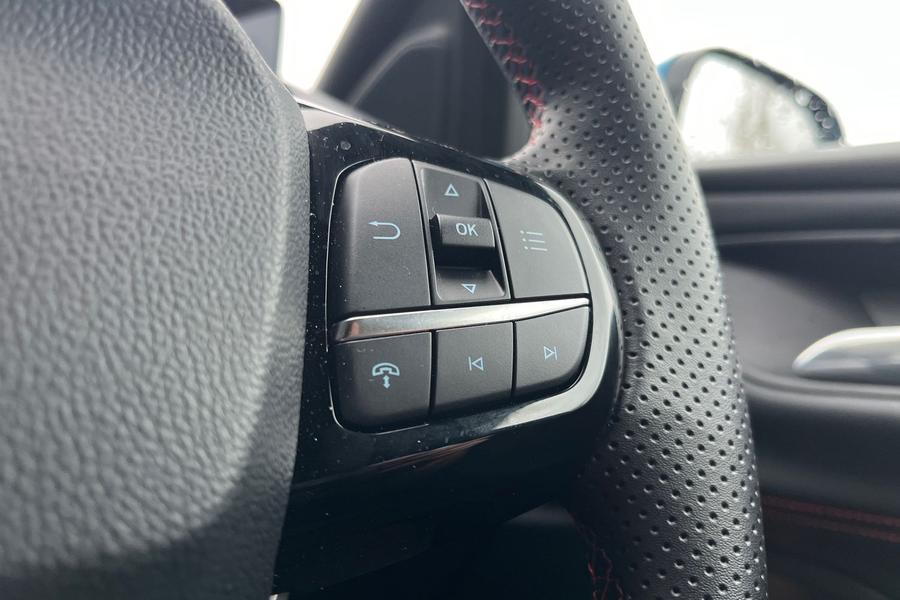 Ford Puma Photo autoimg-15bb5f9cb7dd71329dda72a5c8c3d5bf6bf11c48.jpg