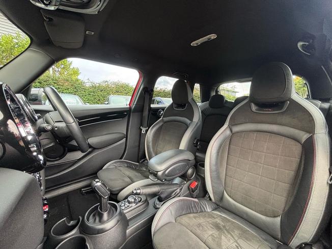 MINI Hatch Photo 51