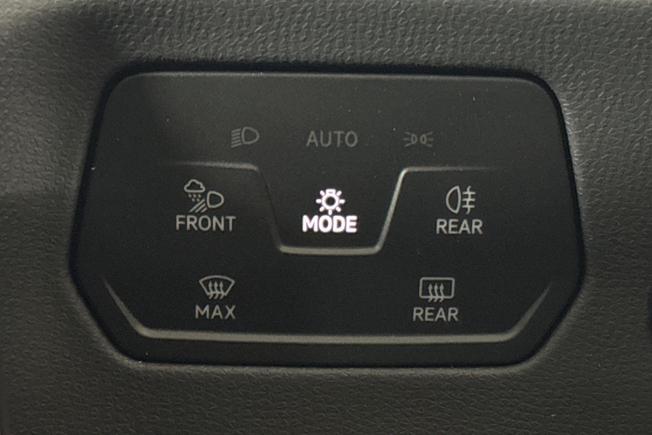 VOLKSWAGEN ID.3 Photo 25