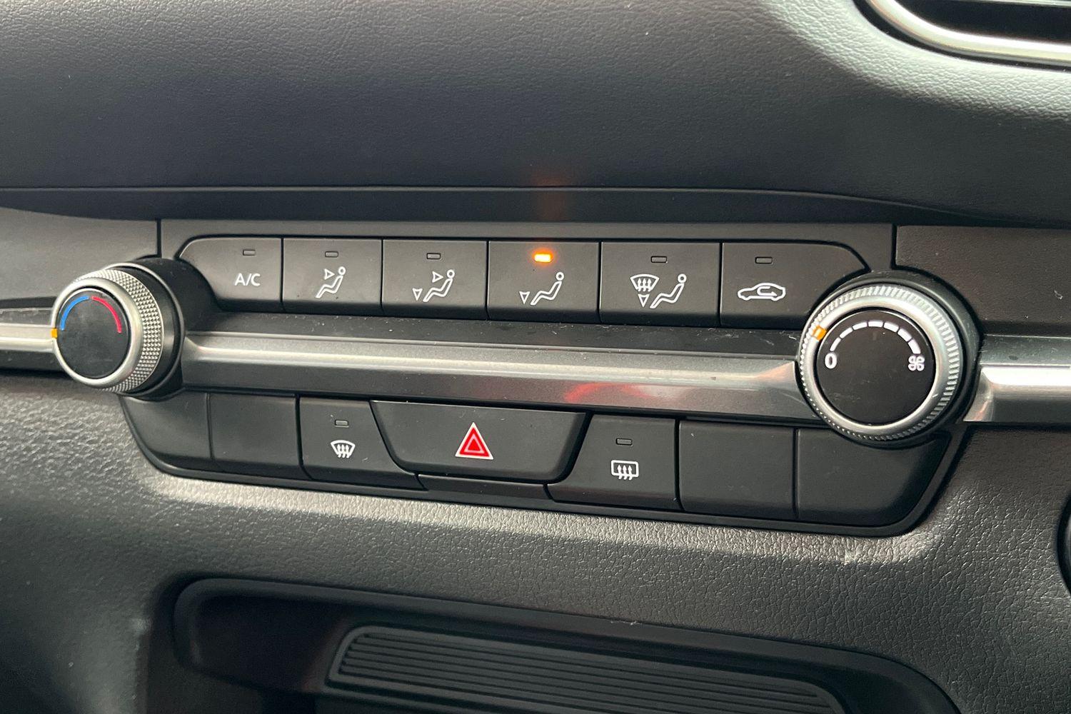 Mazda CX-30 Photo 21