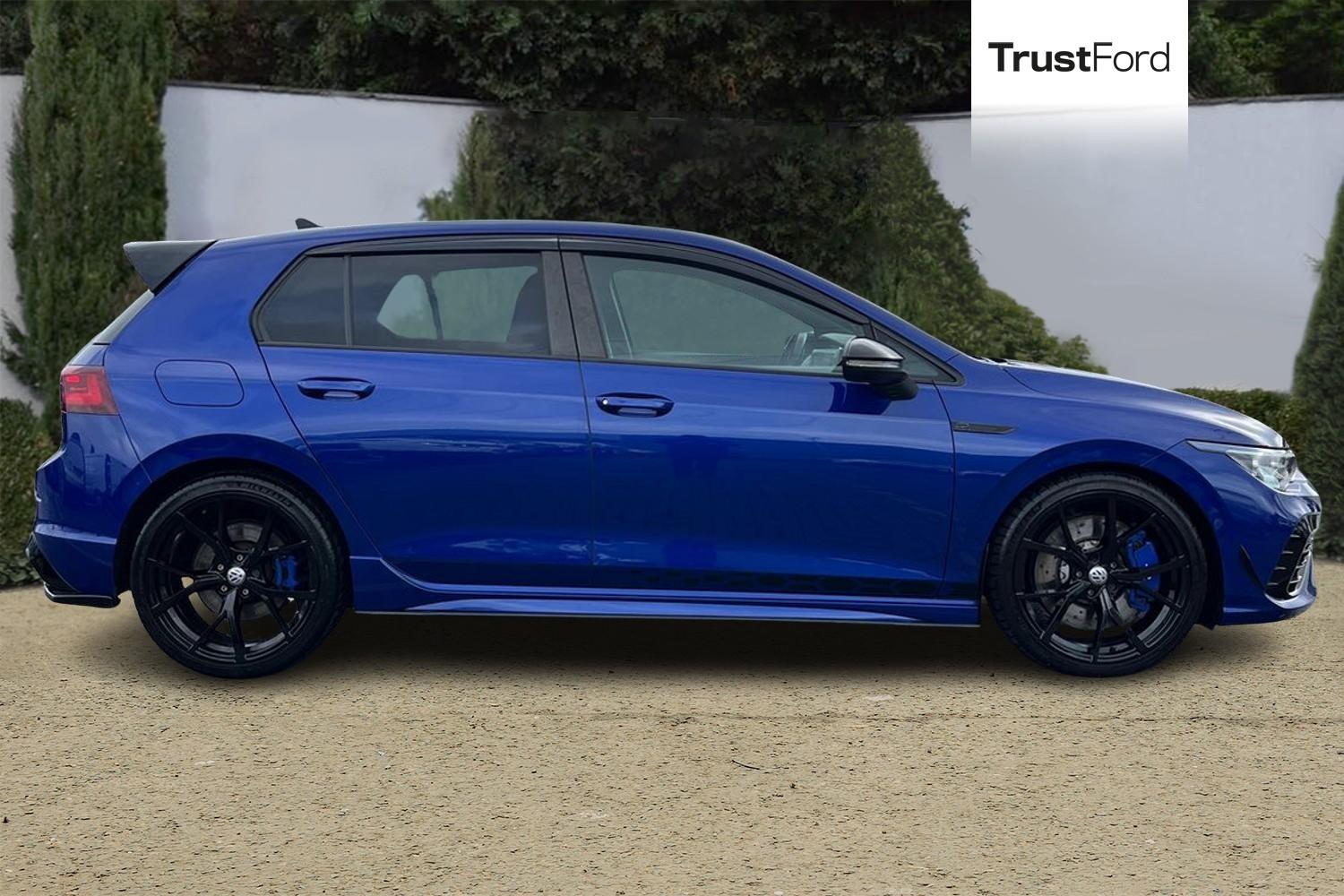 Volkswagen Golf Photo 2