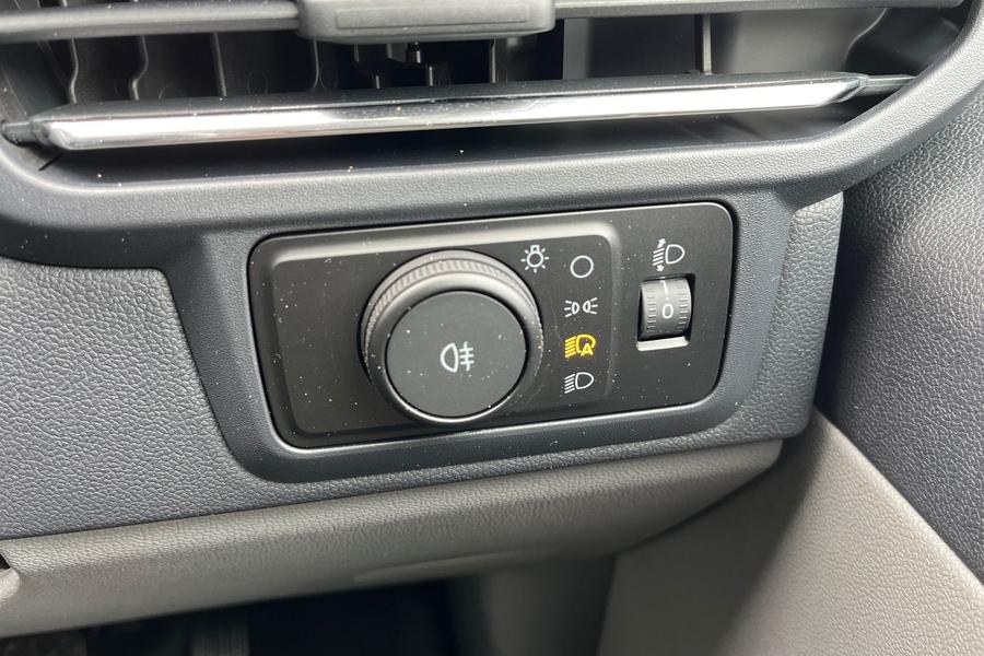 Ford TRANSIT CUSTOM Photo autoimg-15cac68103bbd91c9d6319d6c1f6cb5f2c3a6bd9.jpg