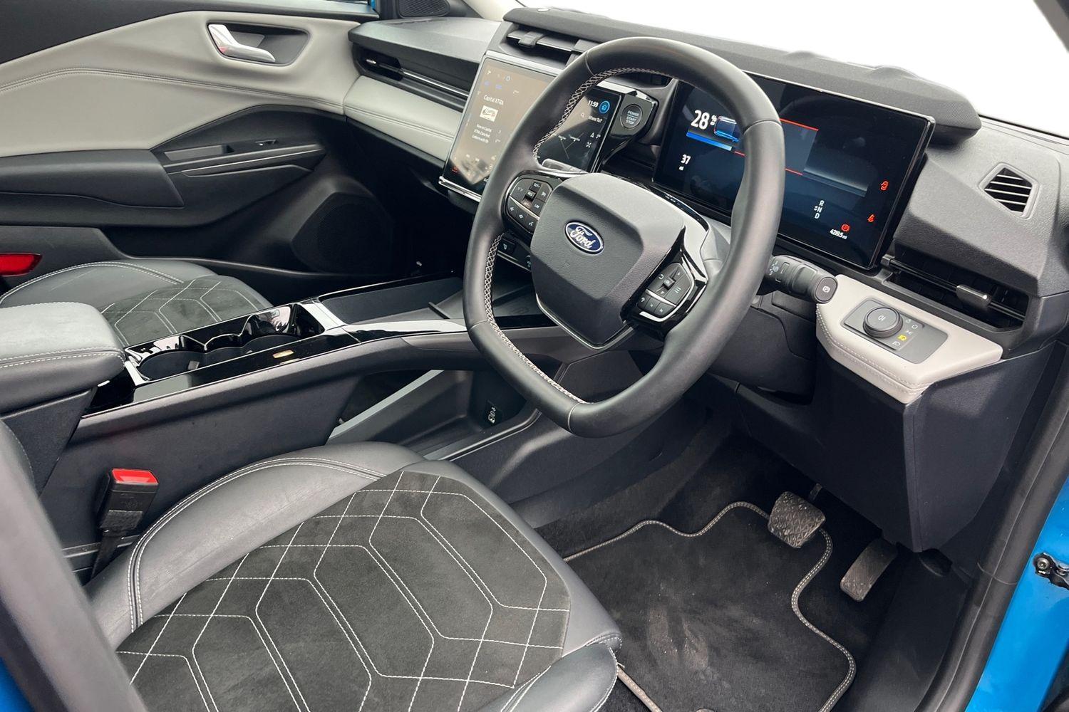 Ford Puma Gen-E Photo 8