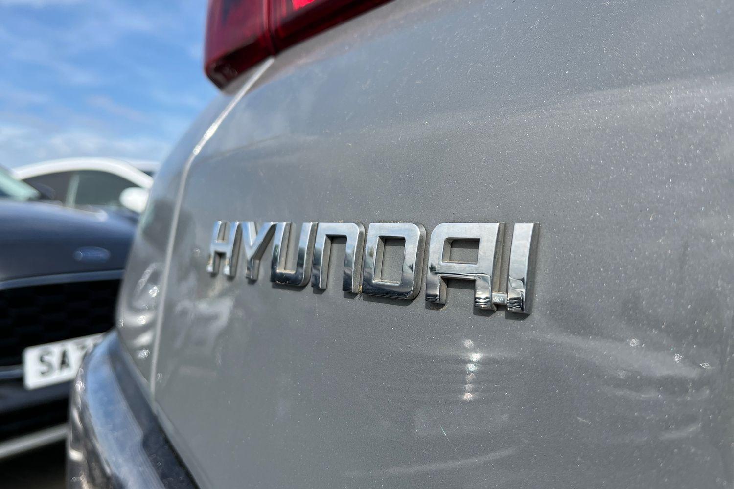 Hyundai KONA Photo 37