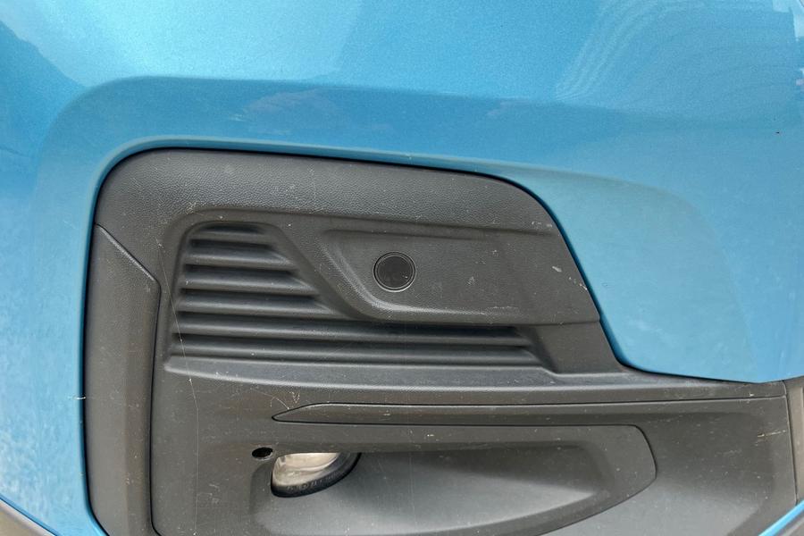 Ford TOURNEO CONNECT Photo autoimg-15d0d2572a2984bddc824f153d312ffdff499d45.jpg