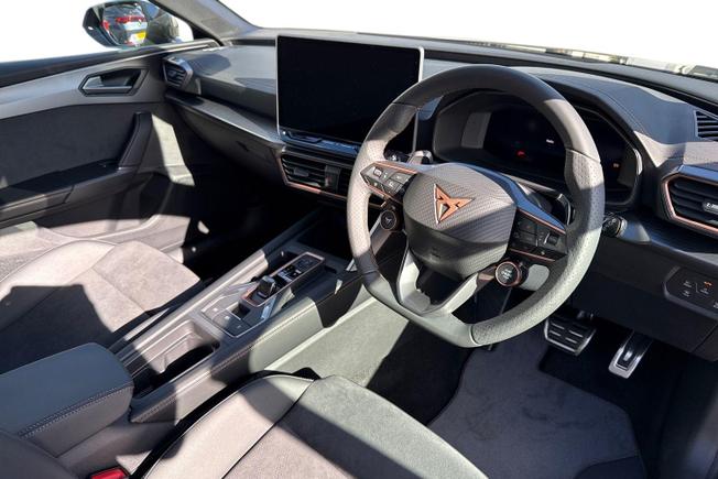 CUPRA Leon Photo 6
