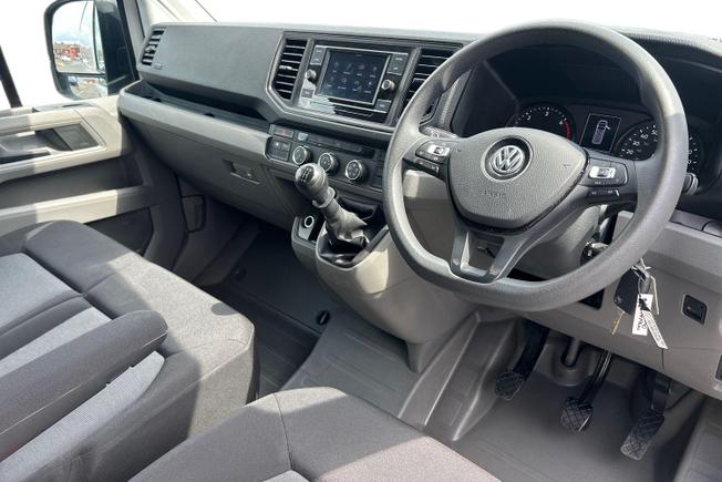 VOLKSWAGEN Crafter Photo 6