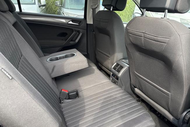 VOLKSWAGEN Tiguan Allspace Photo 27