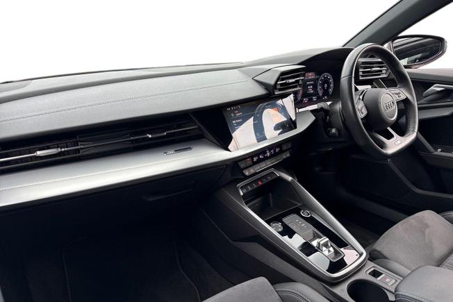 AUDI A3 Photo 2