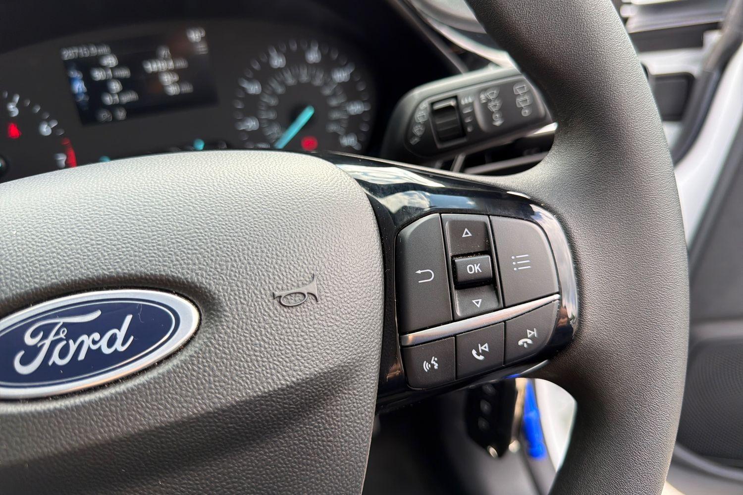 Ford FIESTA Photo 28