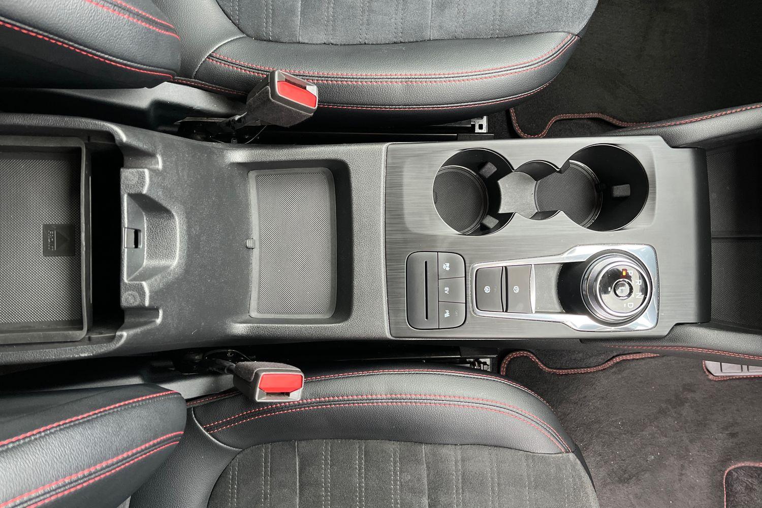 Ford Kuga Photo 29