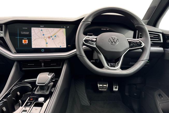 VOLKSWAGEN Touareg Photo 11