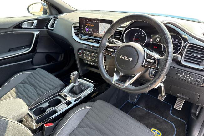 KIA Xceed Photo 6