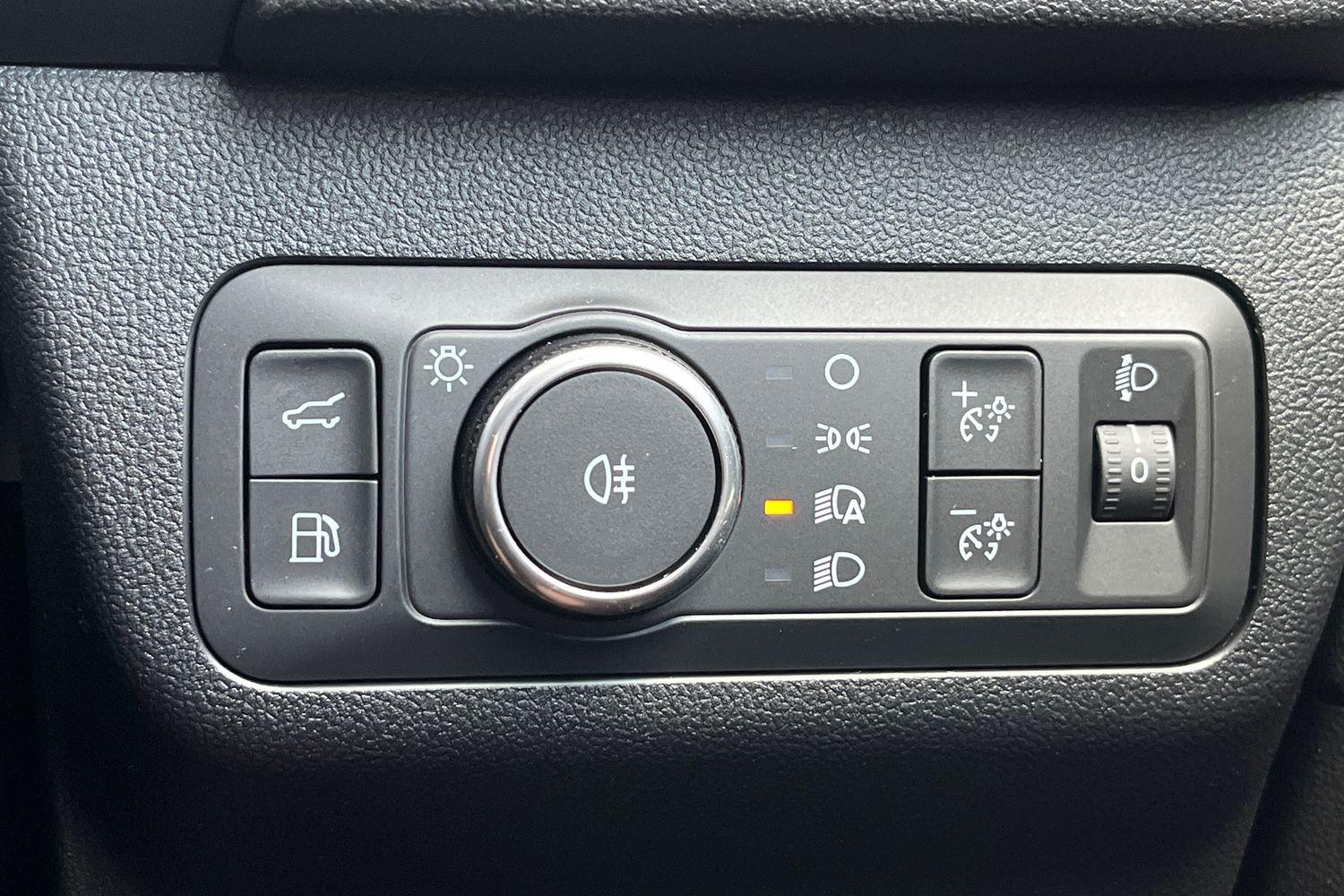 Ford Kuga Photo 32