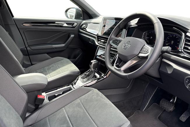 VOLKSWAGEN T-Roc Photo 6