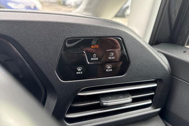 Volkswagen Caddy Maxi Photo 26
