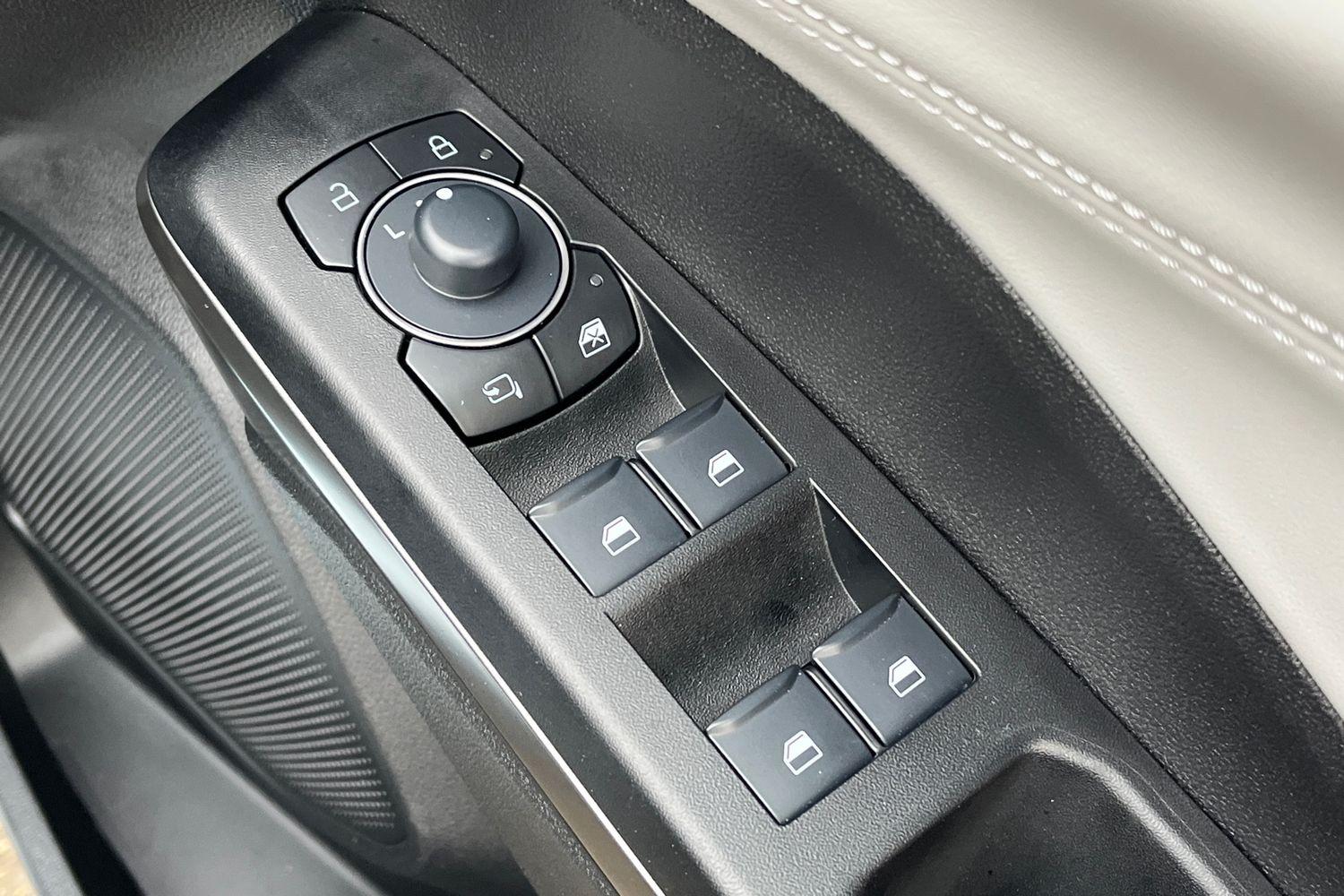 Ford Puma Gen-E Photo 15