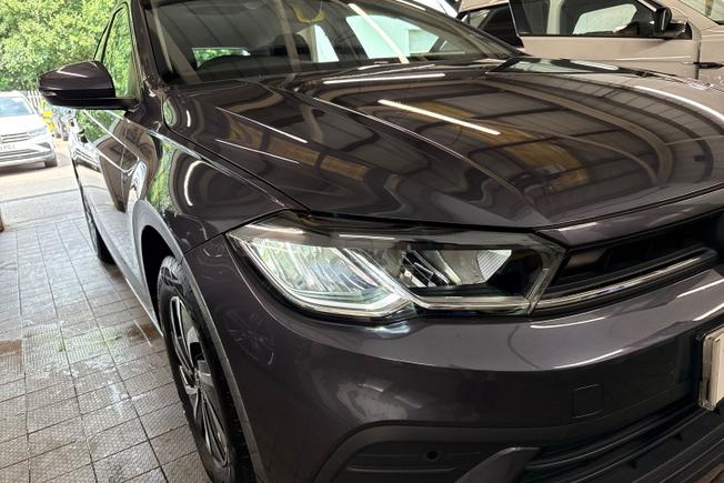 VOLKSWAGEN Polo Photo 19