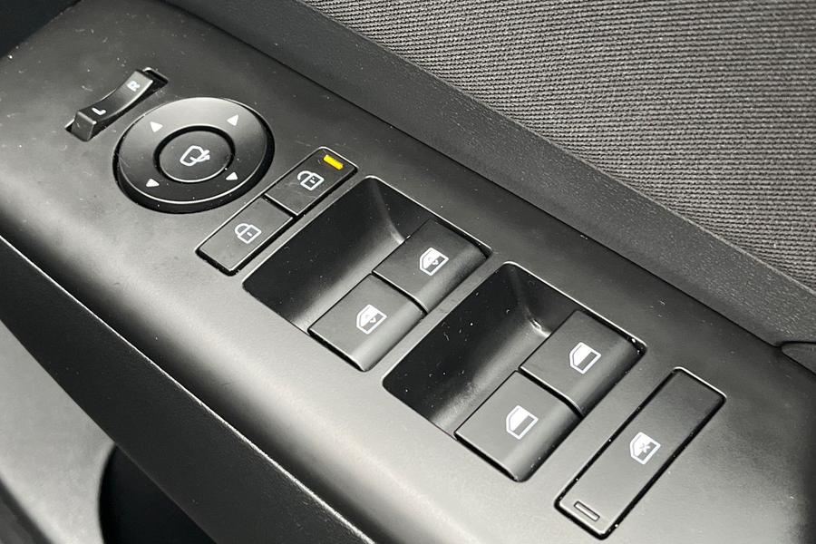 Hyundai KONA Photo autoimg-15f525c337ec4beb328e953c2be95dcbea838bb5.jpg