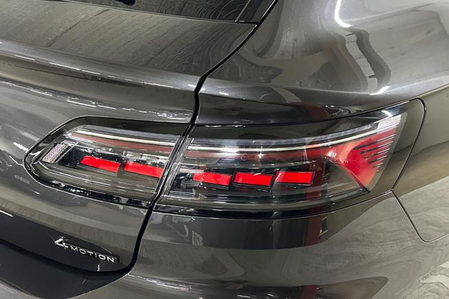 VOLKSWAGEN Arteon Photo 18