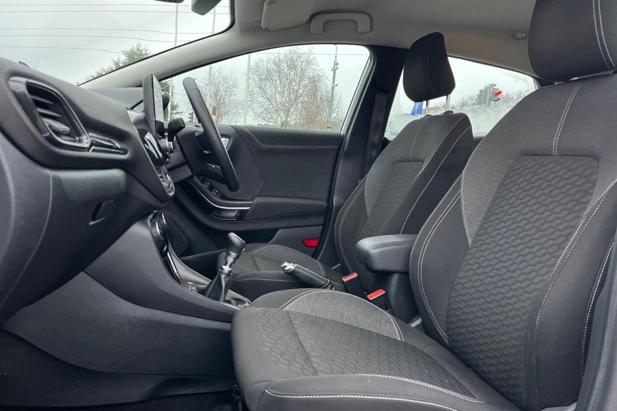 Ford Puma Photo autoimg-15ff2d98b362ec2b9a73d43529c4a62b5759b609.jpg