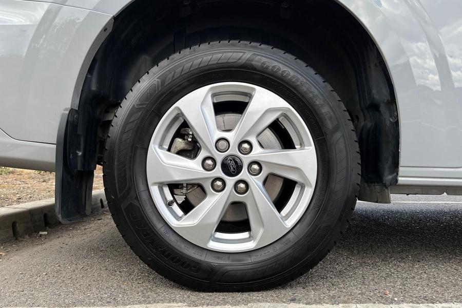 Ford E-TRANSIT CUSTOM Photo autoimg-160564a8a4e39813c1f872000b0226f86953ce25.jpg