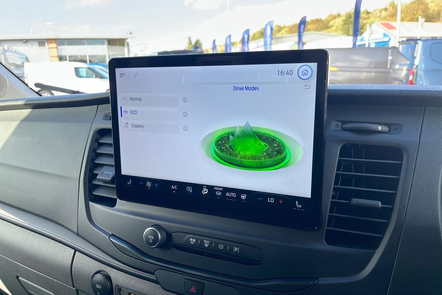 Used Ford E-TRANSIT 25