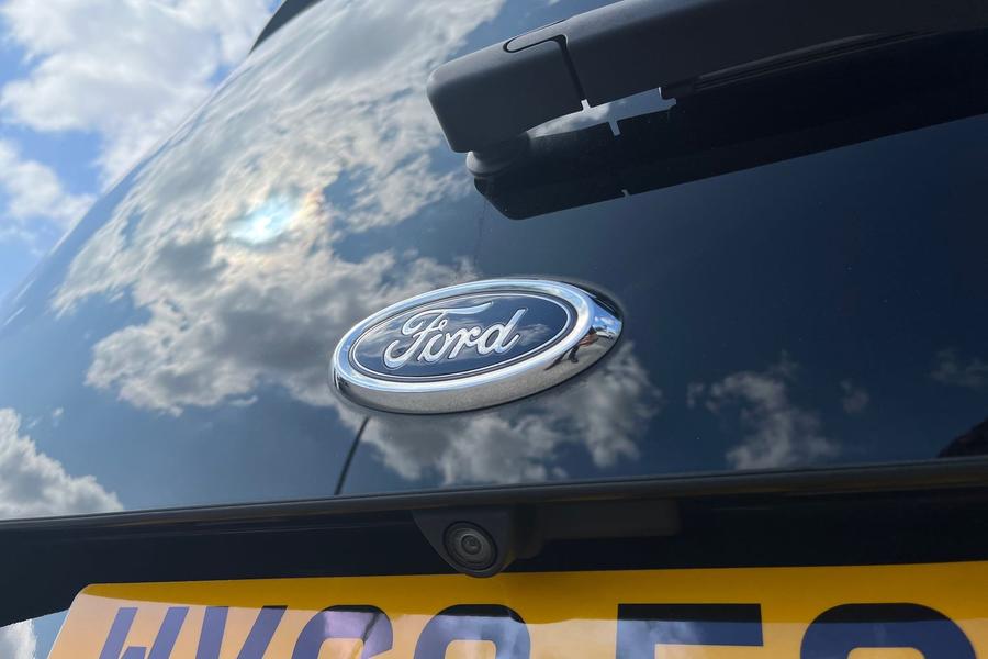 Ford Galaxy Photo autoimg-1608e42d27364972d5a8799bbd47b0e246f2c058.jpg