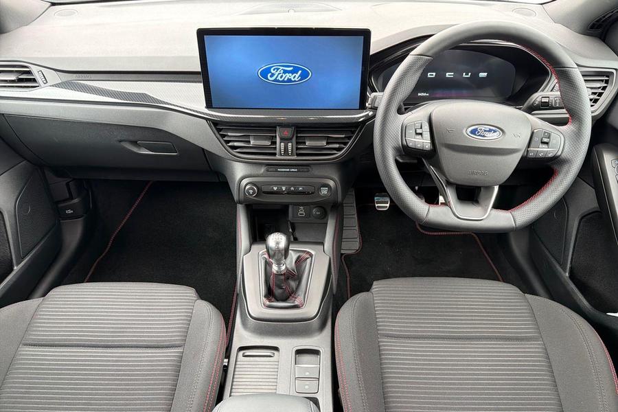 Ford Focus Photo autoimg-16095bf03c1101edc2e364c7812c03bff3362286.jpg