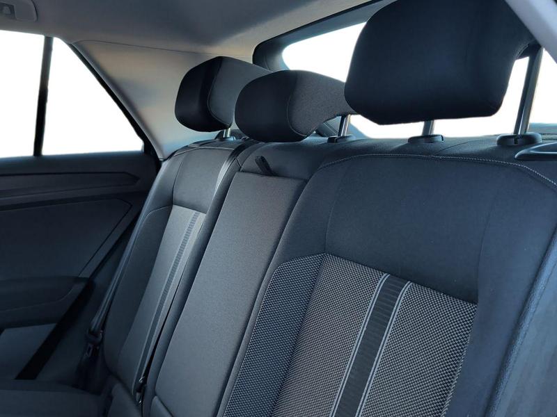 Used Volkswagen T-Roc NU69UJR 17