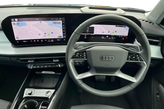 AUDI Q3 Photo 11