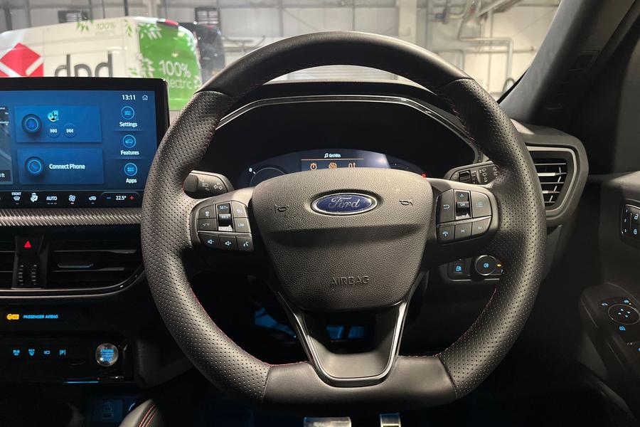 Ford KUGA Photo autoimg-16114496168ca7716ca139bdb44d88cbea6c9ab6.jpg