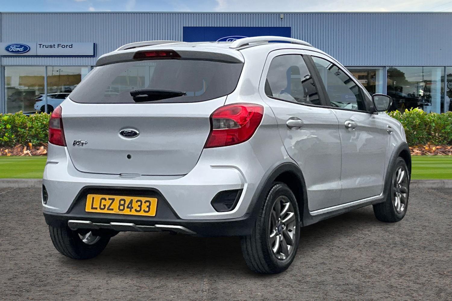 Ford KA+ Photo 3