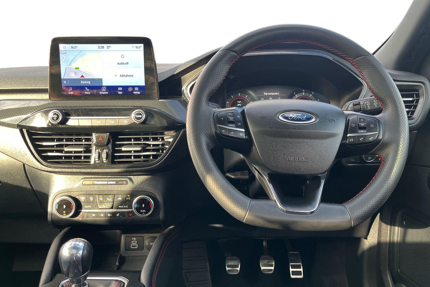 Ford KUGA Photo 10