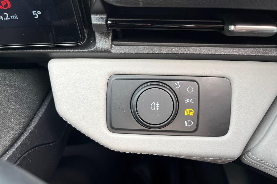 FORD PUMA Photo autoimg-1619b95662970556f02f359472e9d0b06dc2be69.jpg