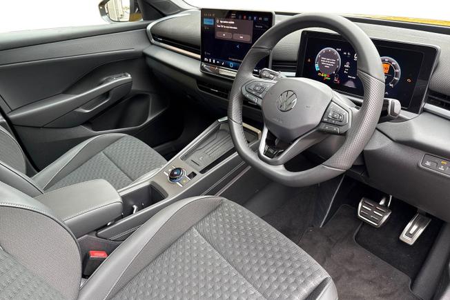 VOLKSWAGEN T-Roc Photo 6