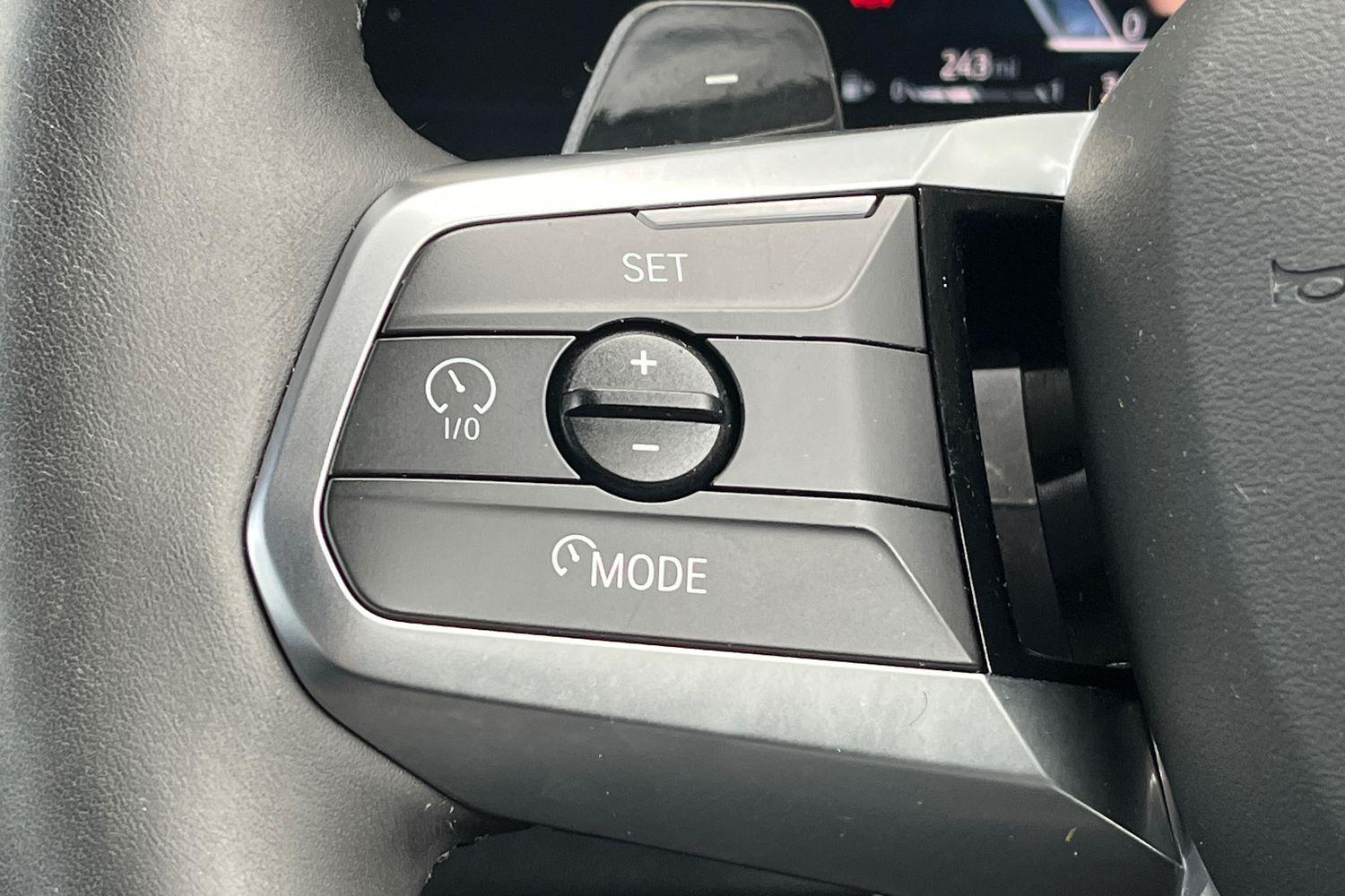 BMW 2 SERIES Photo 25