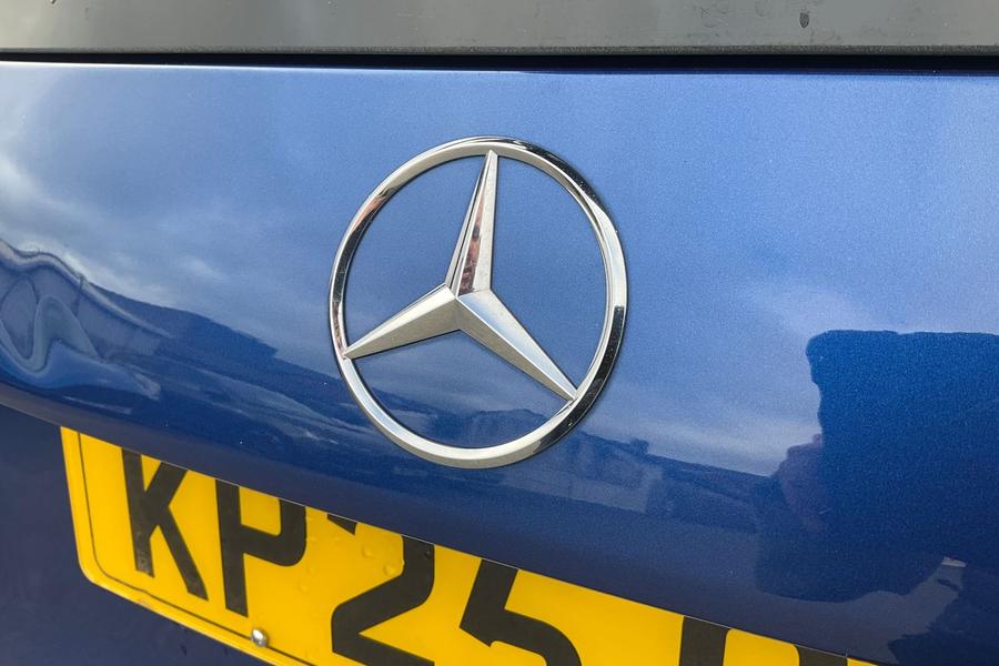 Mercedes-Benz GLB Photo autoimg-16204b3b8f12fc15e7aa2b6f627a02cb3541f056.jpg