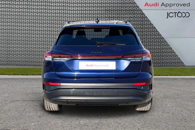 AUDI Q4 E-Tron Photo 7