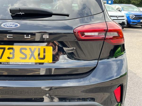 Ford Focus Photo autoimg-1621c6efb74ba4d3d4887858d02394df8413915e.jpg