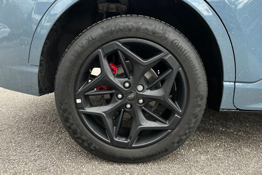 Ford KUGA Photo autoimg-1623ce4188c0faedbbe18ba4525b4a1947812358.jpg
