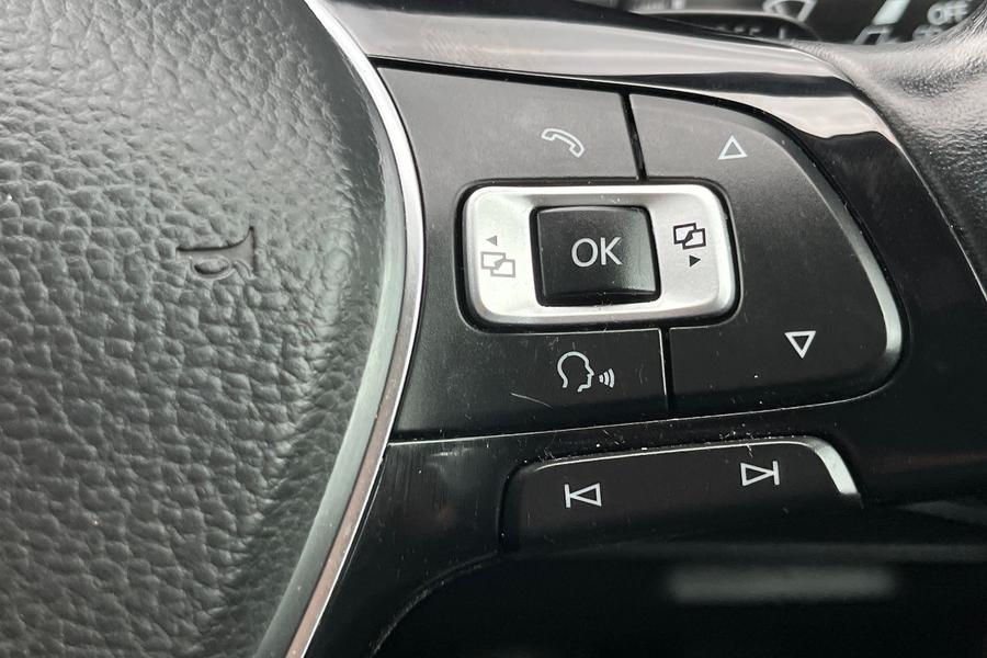 Volkswagen Tiguan Photo autoimg-1624a5e48ef13689339680cc75707f67802426a8.jpg