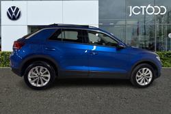VOLKSWAGEN T-Roc Photo 4