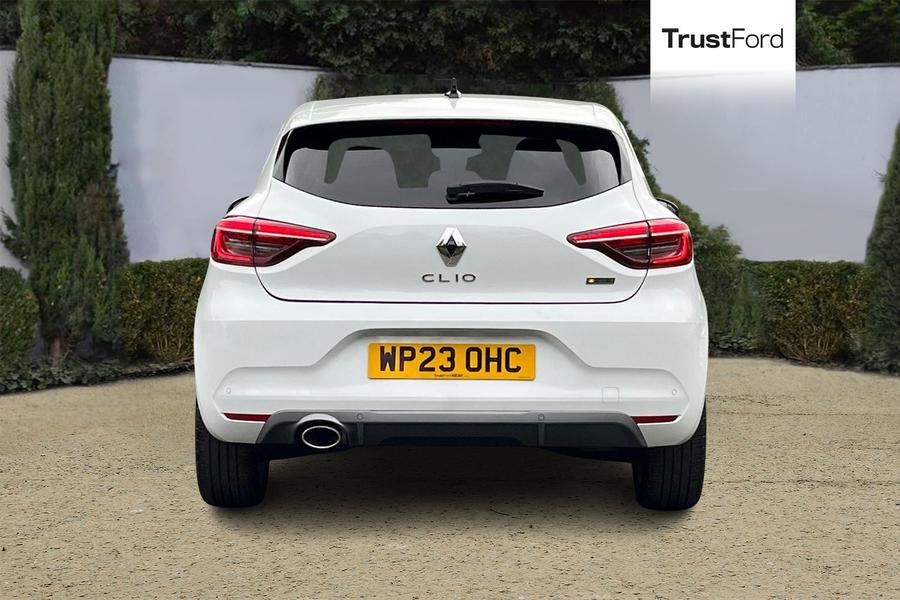 Renault Clio Photo autoimg-162b32ec88a26e7d9a80a182600ae67f1e780466.jpg