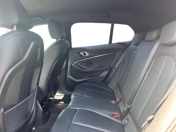 BMW 1 Series Photo autoimg-162b47b79434e69e0ec22156969454f67cad7152.jpg